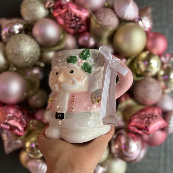 ✨NEW🩰Arlington Designs Pink Nutcracker Christmas Mug🎄 - Picture 6 of 7